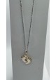 COLGANTE PLATA CON SILUETA DE PIES DE BEBE